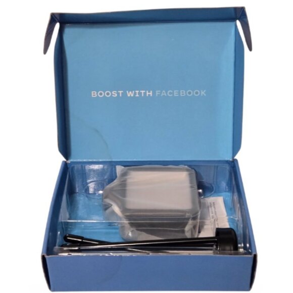 8in Dimmable 5M Light Distance 800Lm LED Video Light + Multi Function Holder,2Pc - Picture 7 of 16